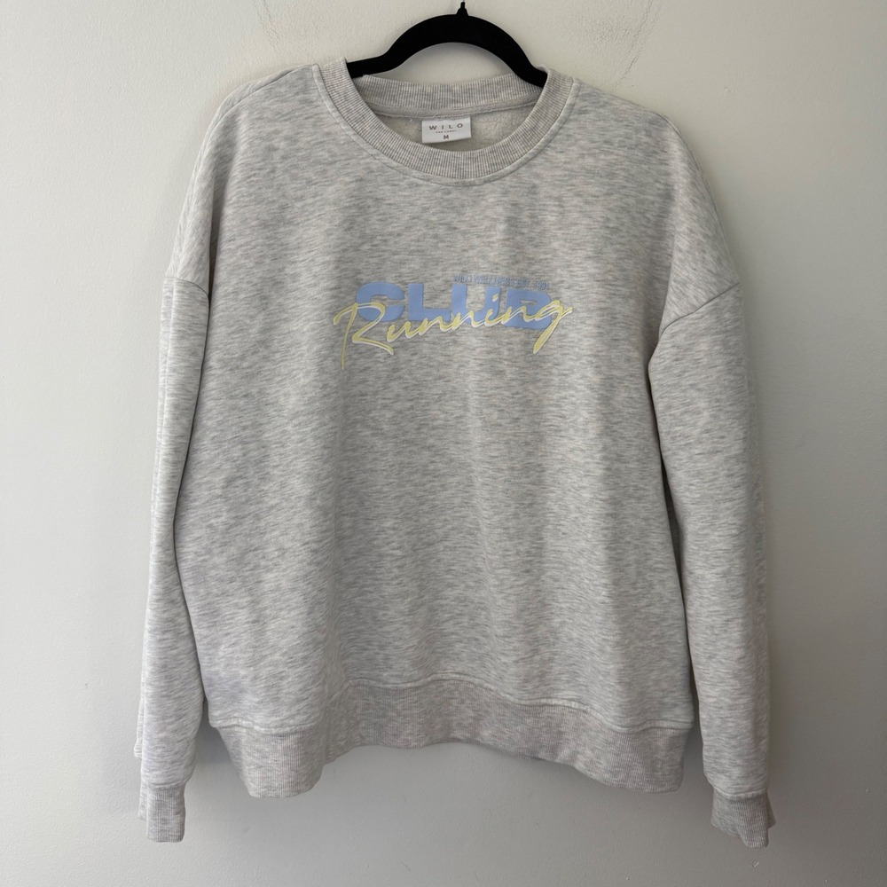 Wilo The Label Club Running Graphic Crewneck Sweatshirt Heather Gray Medium